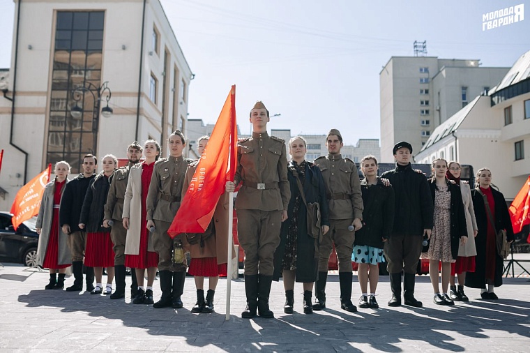 В Тюмени стартовали экскурсии "Автобуса памяти"