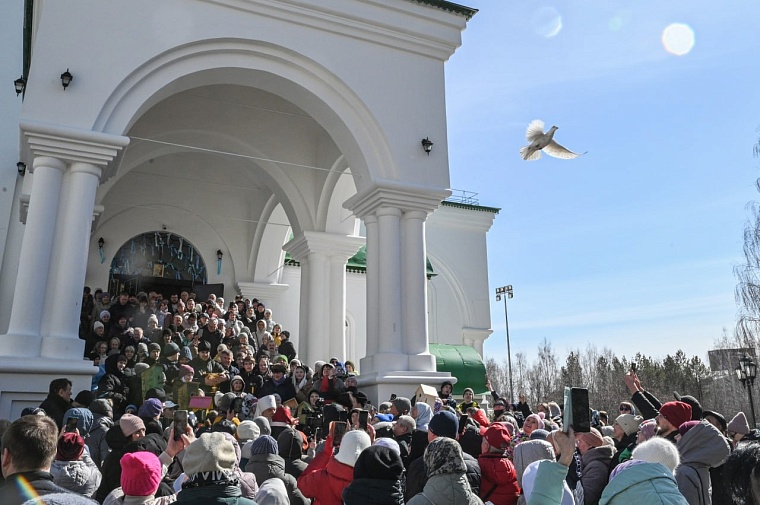 В Благовещенском соборе Тюмени прошел обряд богослужения