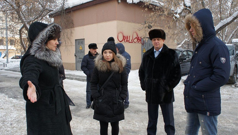 Почему ТСЖ не убирают снег?