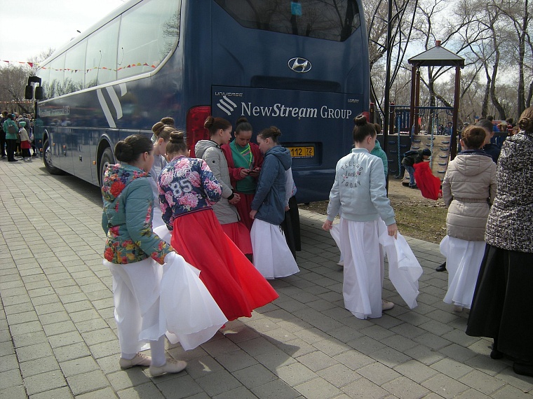 В Комсомольском сквере вспоминали тех, кто ковал Победу на фронте и в тылу