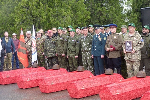 С 1989 по 2021 годы тюменскими поисковиками подняты и захоронены останки 10705 солдат и офицеров