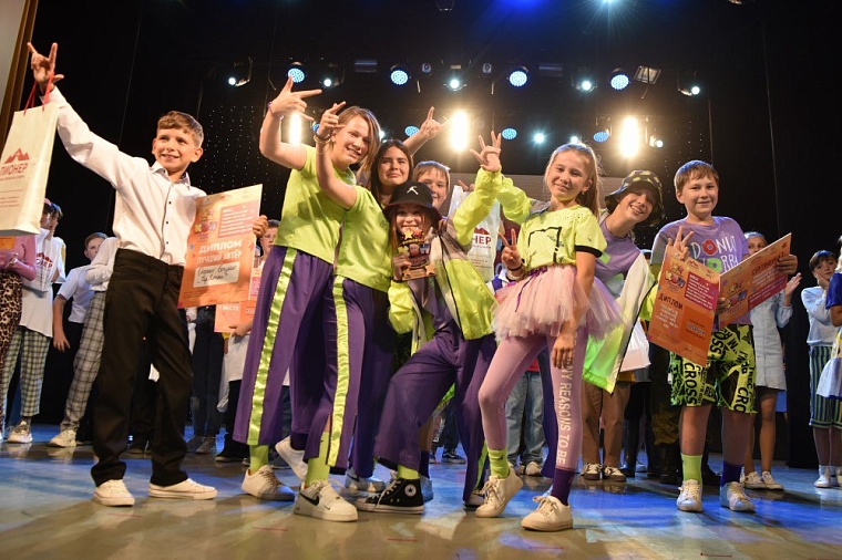 Девять сборных команд КВН в Тюмени поспорили за звание самой смешной