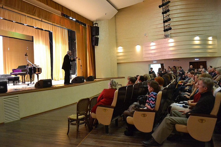Михаил Казиник: Если хотите, чтобы ваш ребенок стал Нобелевским лауреатом, научите его музыке