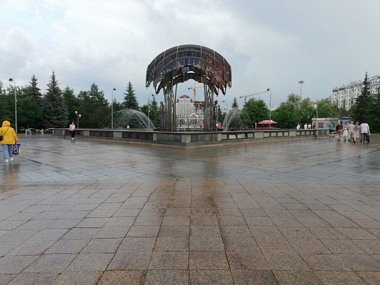 В Тюменской области на День молодежи прогнозируют дожди, грозы и туман