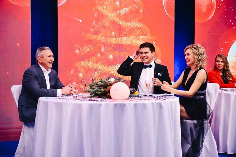 Александр Моор назовет самые яркие события 2021 года в новогоднем «Голубом огоньке»