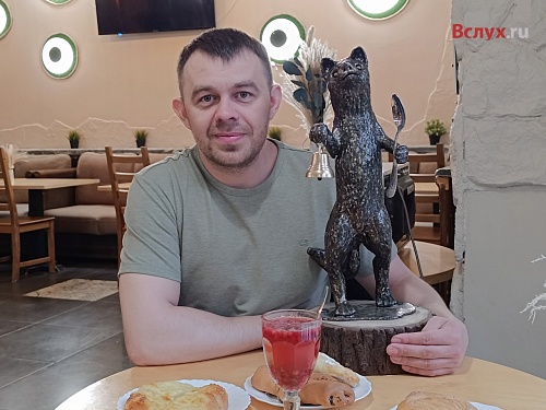 Тюменский скульптор оживил соболей с герба города