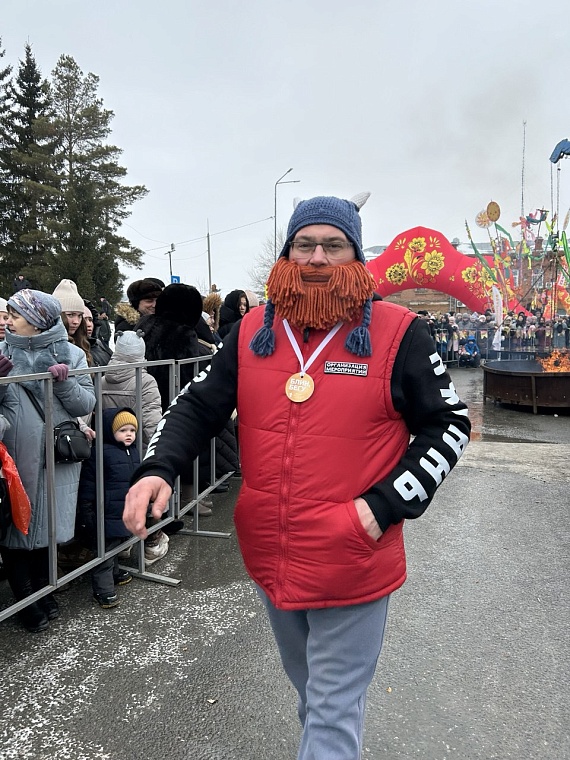 Рецепты с изюминкой: в Ялуторовске пекари сошлись в битве гигантских блинов