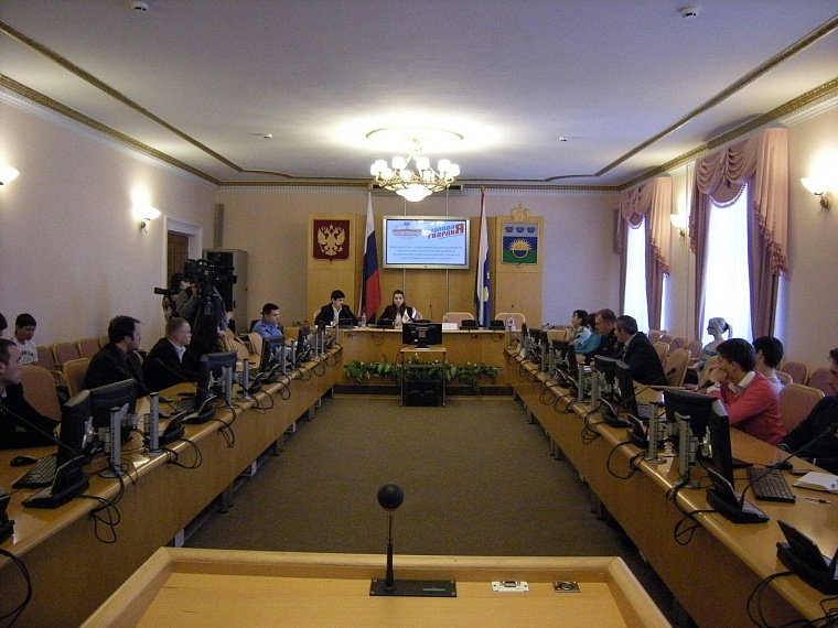 Синтетические наркотики распространяют по почте, а приобретают через Интернет