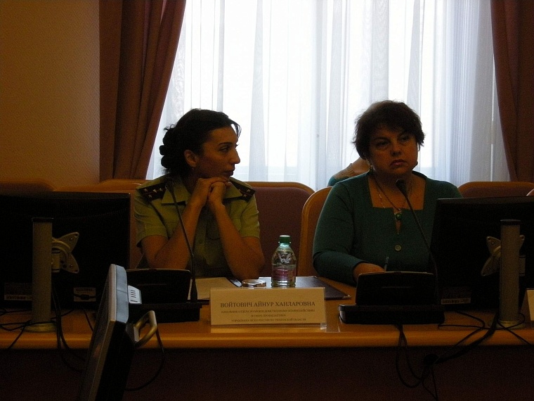 Синтетические наркотики распространяют по почте, а приобретают через Интернет