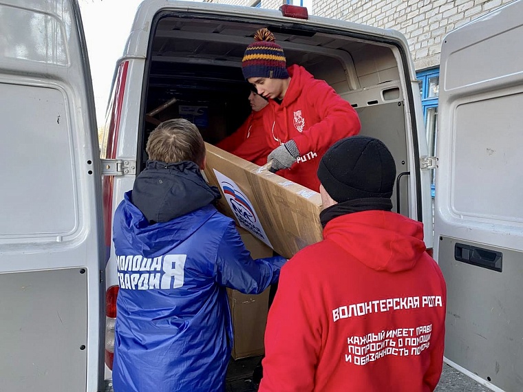 Тюменские волонтеры доставляют гуманитарную помощь в госпитали ЛНР и ДНР