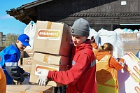 Из Тюменской области для жителей ЛНР, ДНР и Украины отправлено 20 фур и один вагон с гуманитарной помощью