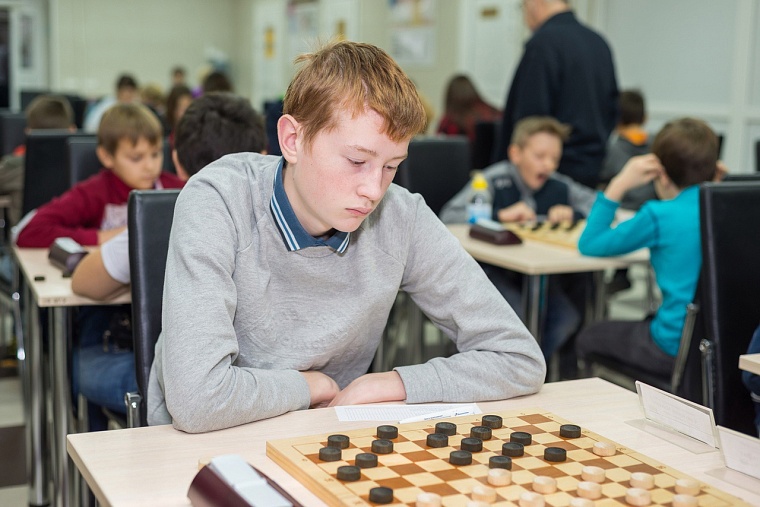 Для детей участников СВО на Ямале сделали бесплатными занятия в кружках и секциях