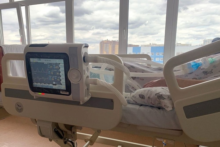 Тюменку с геморрагическим инсультом спасли благодаря мобильному аппарату ИВЛ