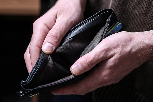 Жителя Уватского района мошенники напугали кредитом в полмиллиона