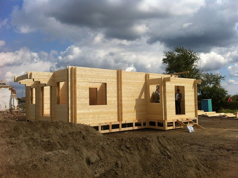 Семья Солодовниковых отметит новоселье уже в сентябре