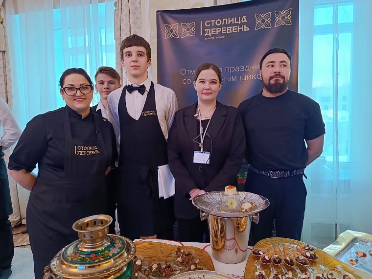 Мороженое из морошки, каша из кедровых орехов: чем удивил тюменский гастрофестиваль