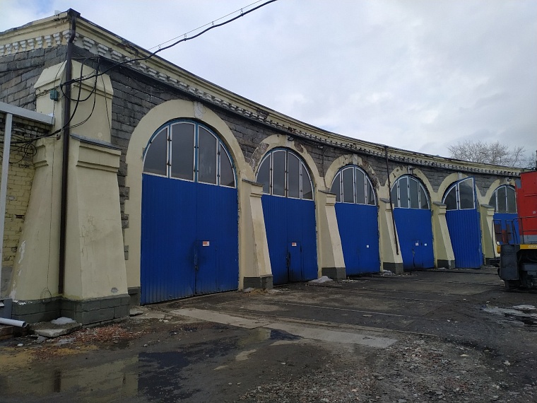 Паровоз в веерном депо: в Тюмени обсудили реновацию старинной части вокзала