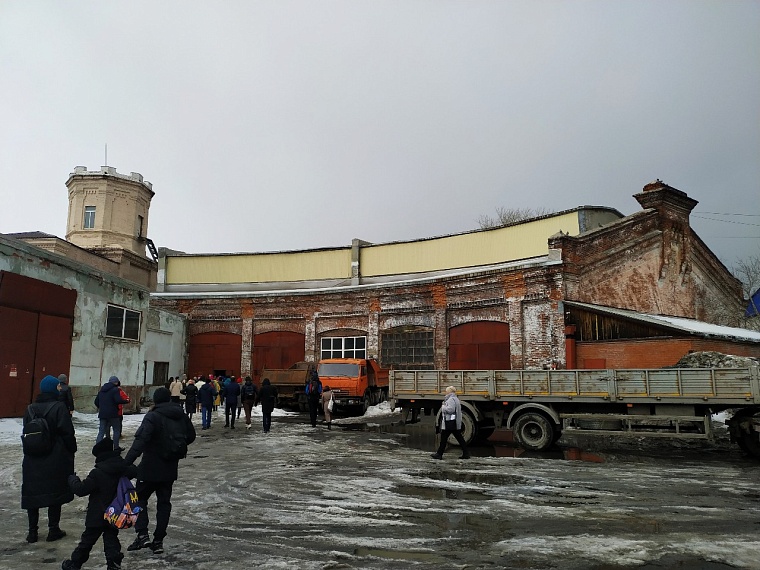 Паровоз в веерном депо: в Тюмени обсудили реновацию старинной части вокзала