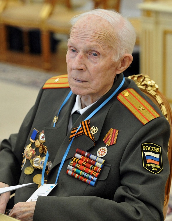 Губернатор заверил ветеранов: правда о Победе будет сохранена