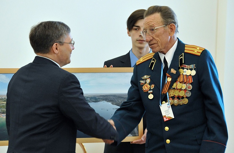 Губернатор заверил ветеранов: правда о Победе будет сохранена