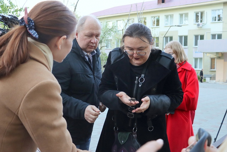 В Тюмени выпустили на волю четырех летучих мышей