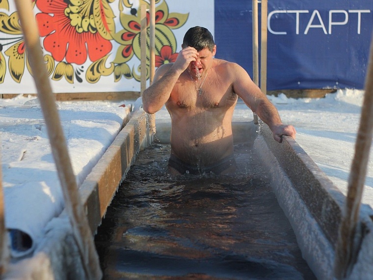 Корреспондент «Вслух.ру» окунулся в VIP-купели