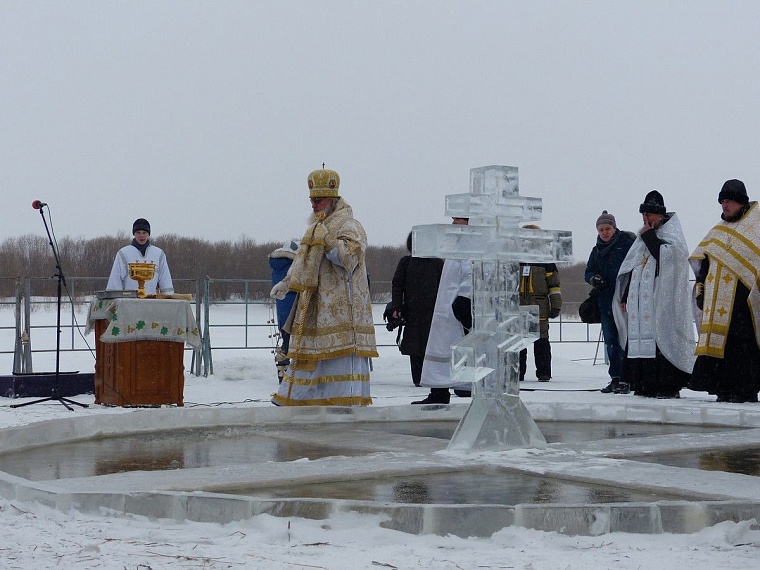 Корреспондент «Вслух.ру» окунулся в VIP-купели