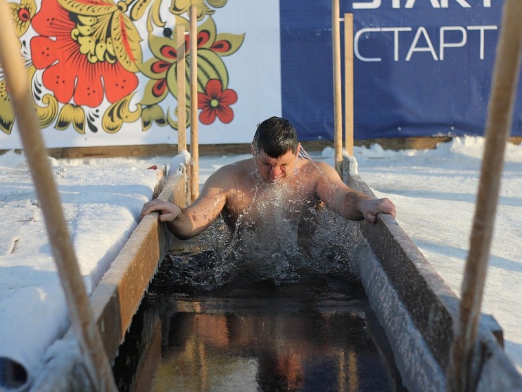 Корреспондент «Вслух.ру» окунулся в VIP-купели