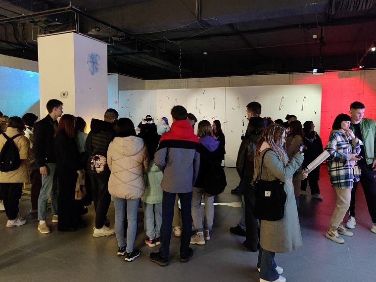 Световое шоу и арт-выставки. Тюменская «Контора пароходства» подключилась к Ночи музеев