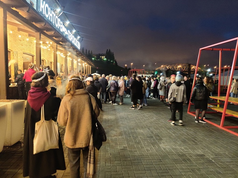 Световое шоу и арт-выставки. Тюменская «Контора пароходства» подключилась к Ночи музеев