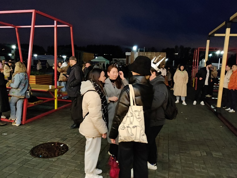 Световое шоу и арт-выставки. Тюменская «Контора пароходства» подключилась к Ночи музеев