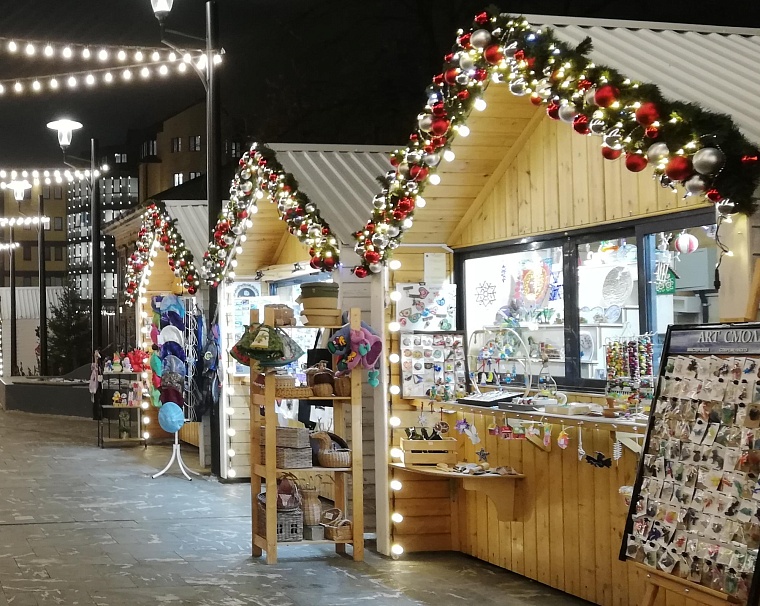 Специалисты Роспотребнадзора проконсультируют тюменцев по новогодним подаркам