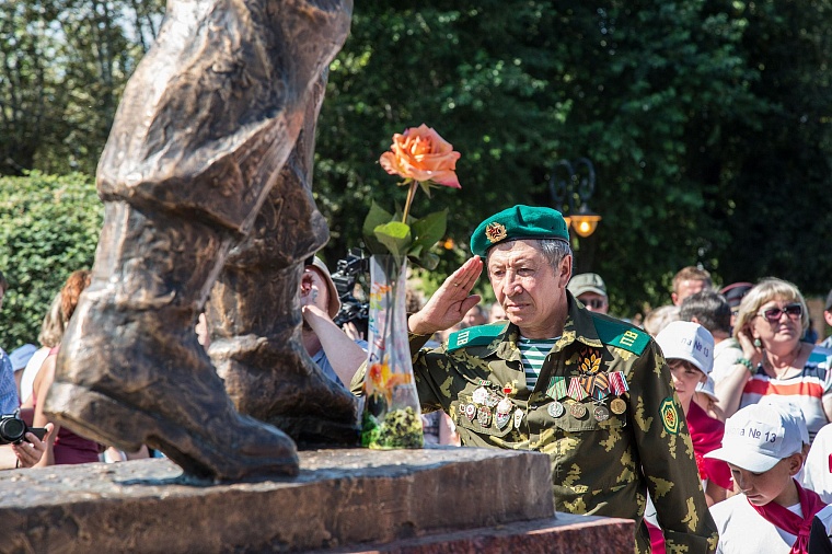 Александр Ефремов вернулся к нам в бронзе