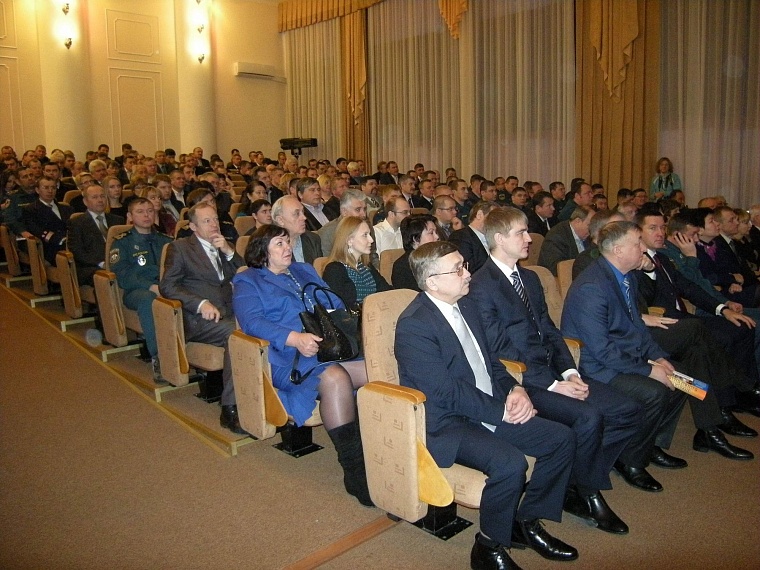 Лучшие спасатели Уральского округа работают в Тюмени
