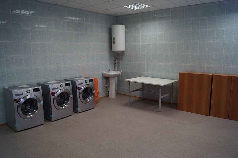 Люди в коричневом: приговоренных к принудительным работам обеспечили формой