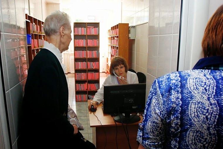 Больничный пробег: журналистам показали тюменскую медицину