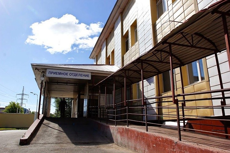 Больничный пробег: журналистам показали тюменскую медицину