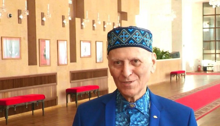 Победу тюменки Екатерины Костылевой в конкурсе "Учитель года-2021" предсказал педагог-новатор Шалва Амонашвили