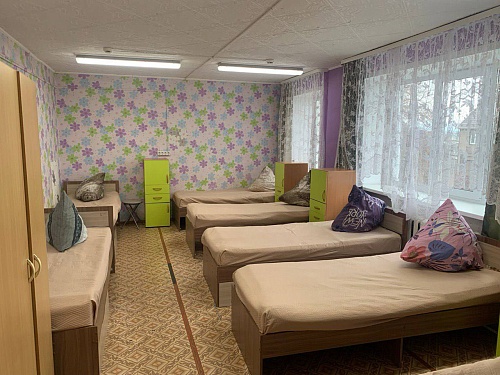 Губернатор проверил готовность к приёму жителей пункта временного размещения в селе Ильинка