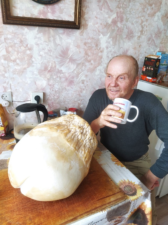 Виталий Огородников нашел второй гриб-гигант