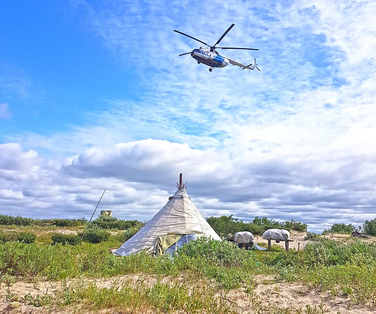 Гармоничное соседство уренгойских газодобытчиков с представителями коренных малочисленных народов Севера.