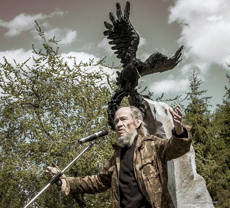 В Тюмени ушел из жизни скульптор Геннадий Вострецов