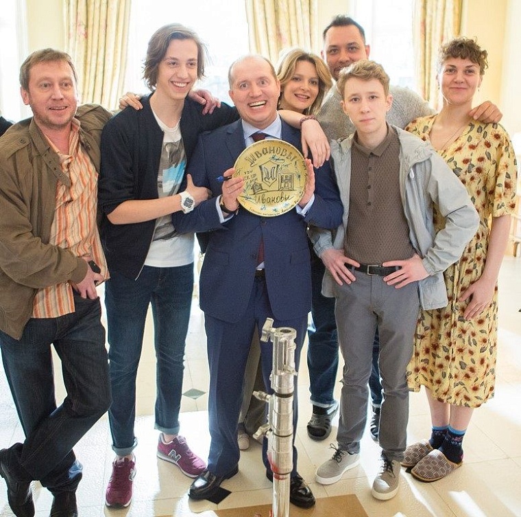 СТС готовит историю самой известной российской фамилии