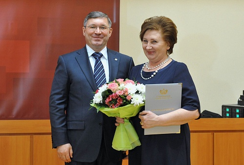 Зампрокурора Тюменской области наградила Валентина Матвиенко