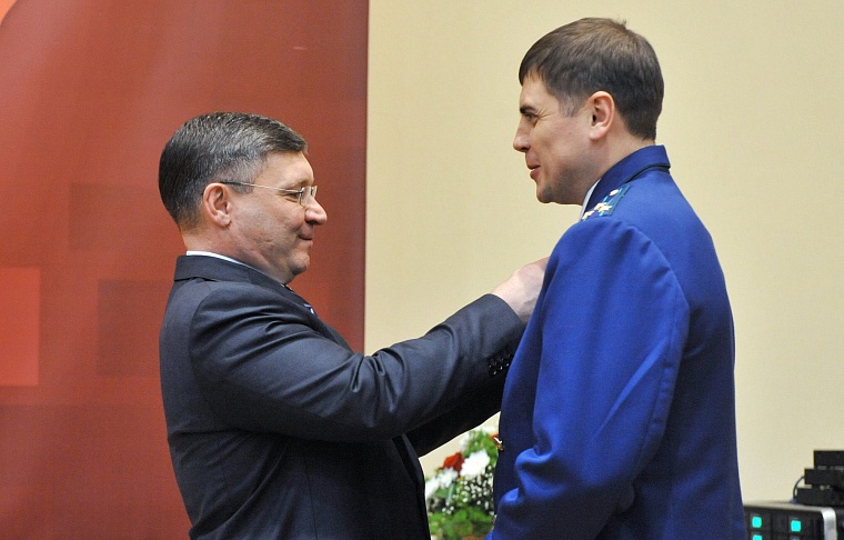 Зампрокурора Тюменской области наградила Валентина Матвиенко