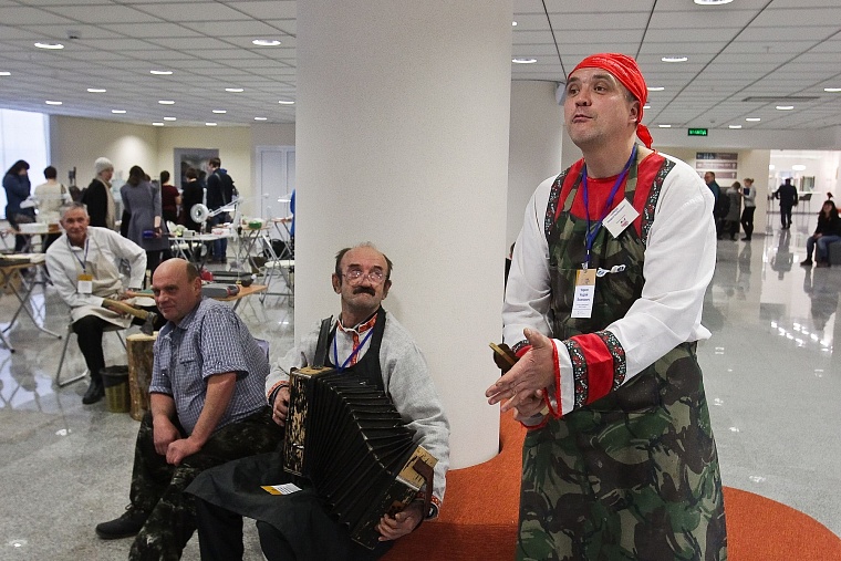 Тюменский музейный комплекс намерен купить работы участников конкурса «Славим человека труда»