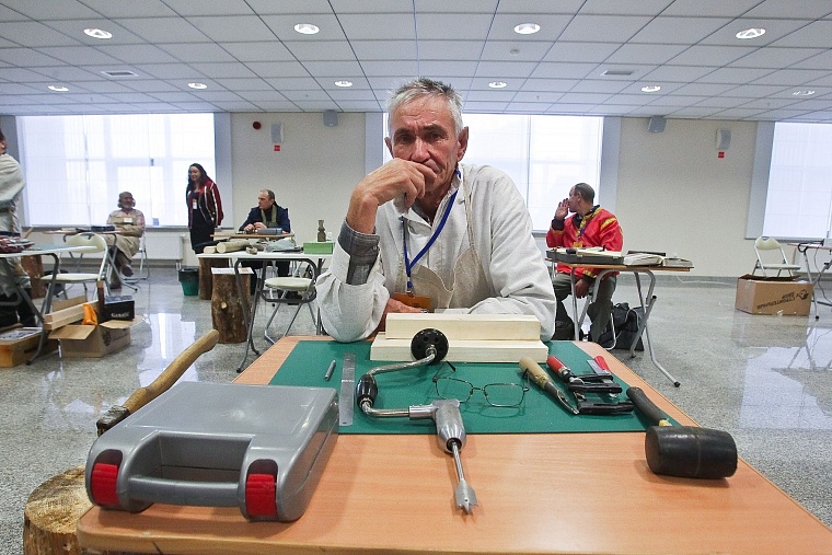 Тюменский музейный комплекс намерен купить работы участников конкурса «Славим человека труда»