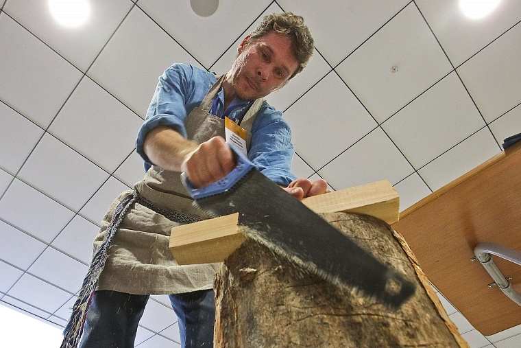 Тюменский музейный комплекс намерен купить работы участников конкурса «Славим человека труда»