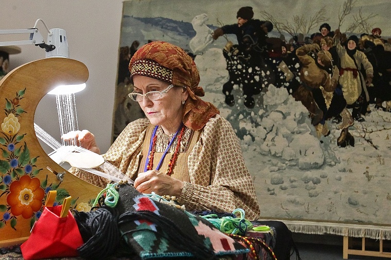 Тюменский музейный комплекс намерен купить работы участников конкурса «Славим человека труда»