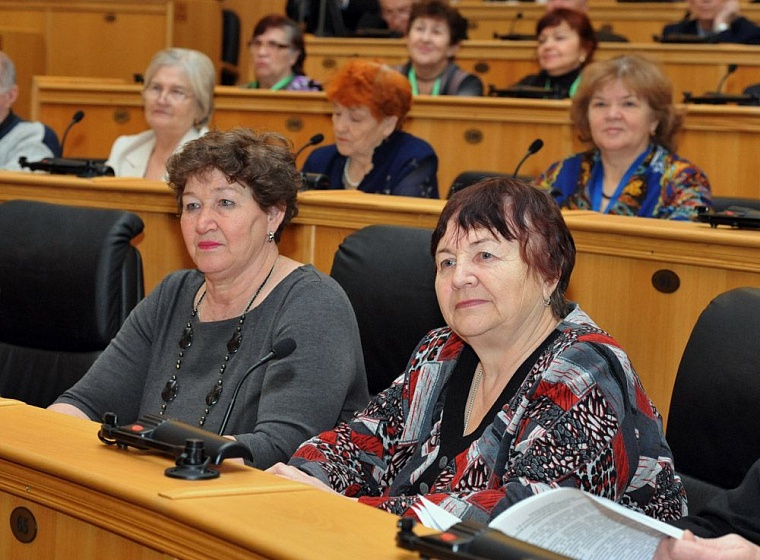 Владимир Якушев: Тюменская область не жила и не будет жить в долг